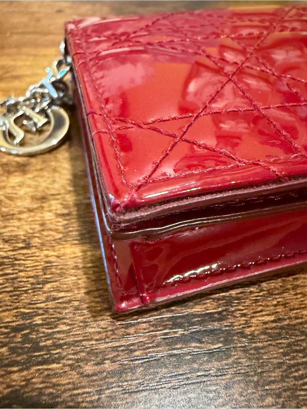 Mini Lady Dior Gardenia Wallet 🍒 Red Patent Cannage Calfskin - Picture 6 of 17